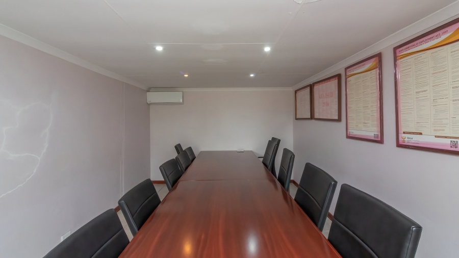 3 Bedroom Property for Sale in Kroonstad Rural Free State